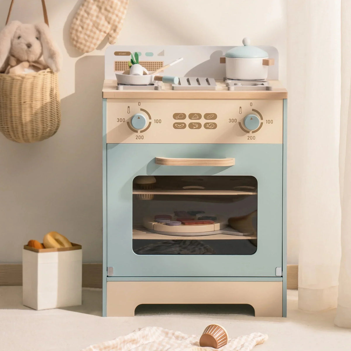 Blaue Kinderküche aus Holz mit transparentem Backofen Lilla Kids