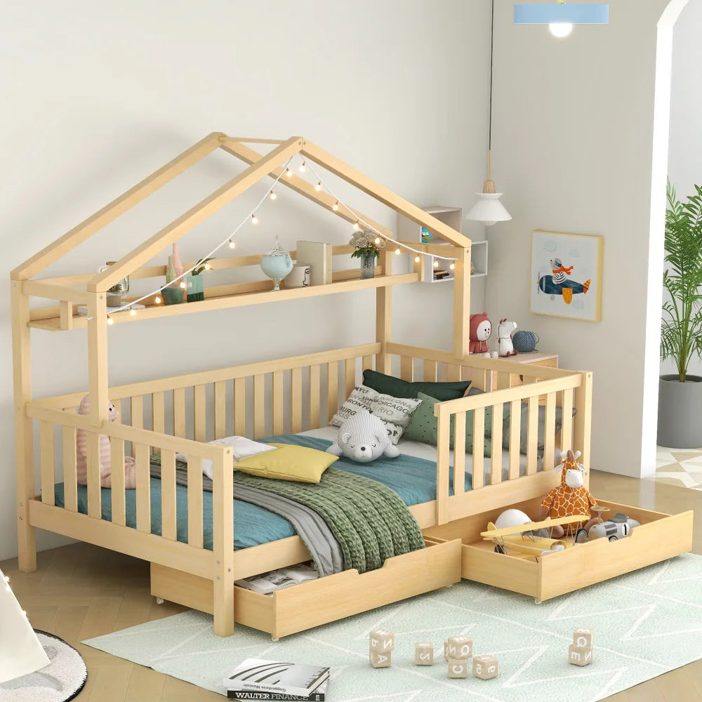 Hausbett aus naturbelassener Kiefer mit Schublade 90x200 Lilla Kids