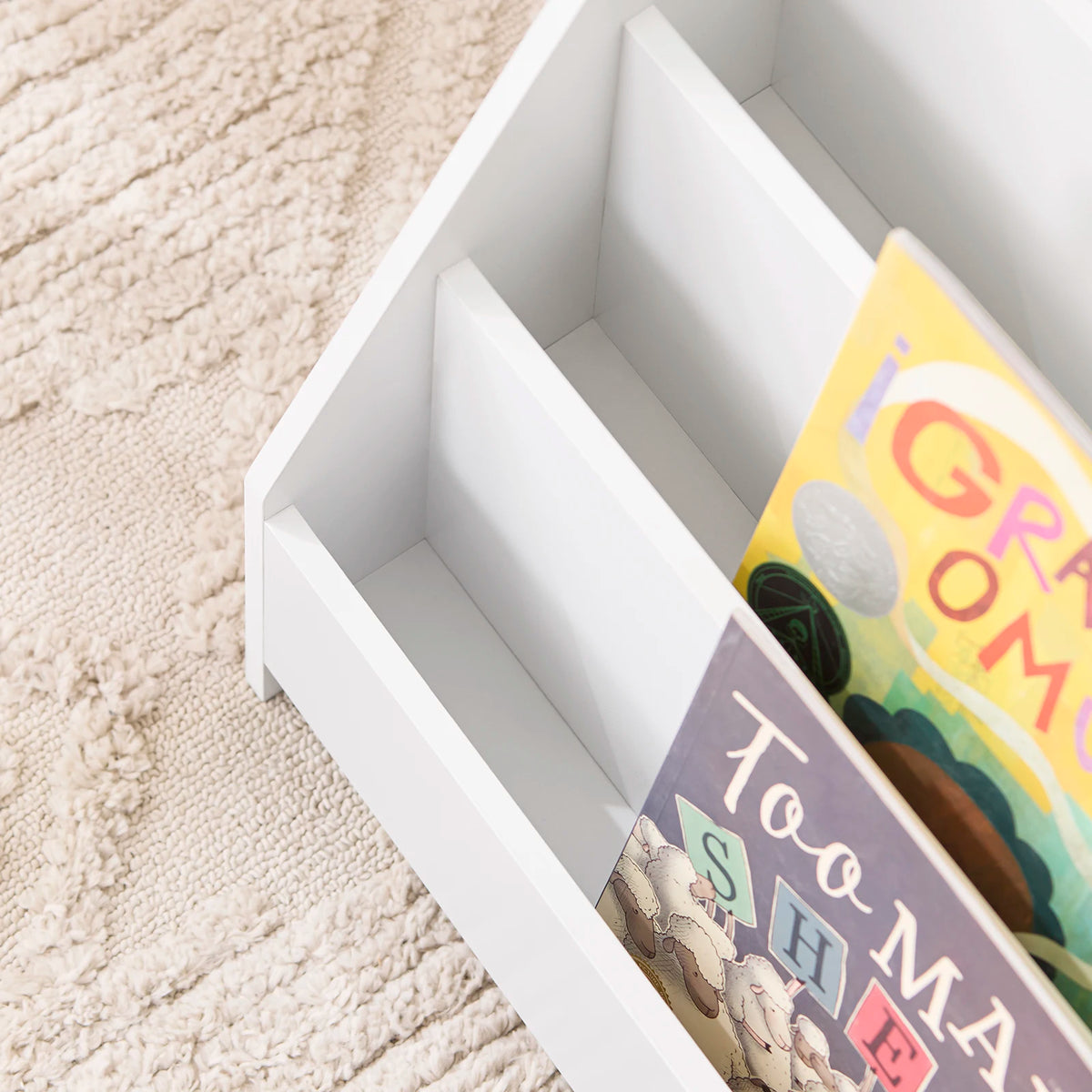 Kinderbücherregal in Fächerform mit geschlossenem Fach Lilla Kids